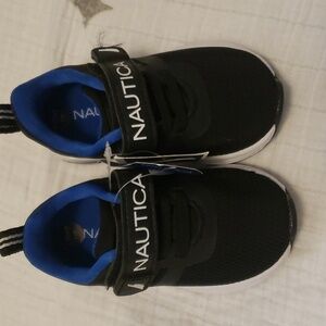 Nautica baby sneakers, shoes, size 5 new with tags, light up